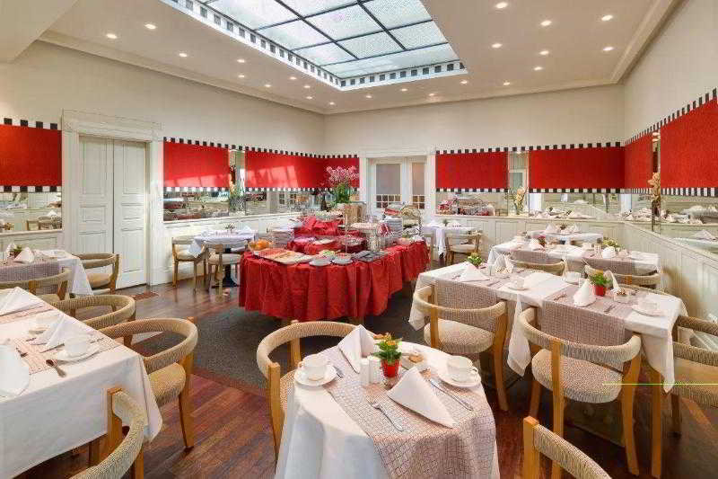 Mamaison Hotel Riverside Prague
