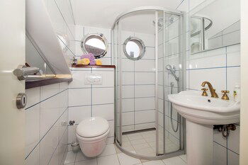 Hotel Apartments Tin