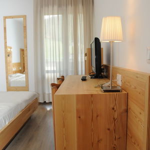 Hotel B&B Garni & Cafè Arnica cazare Madonna di Campiglio