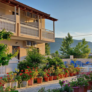 Hotel Hotel Tassia cazare Mouzaki