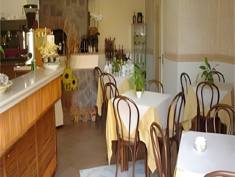 Hotel Holidays Fico D'india