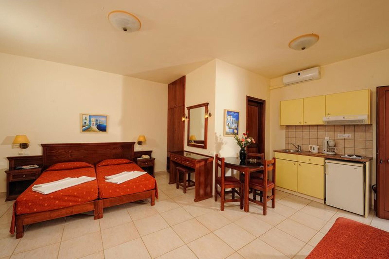 dal travel Maria Lambis Apartments
