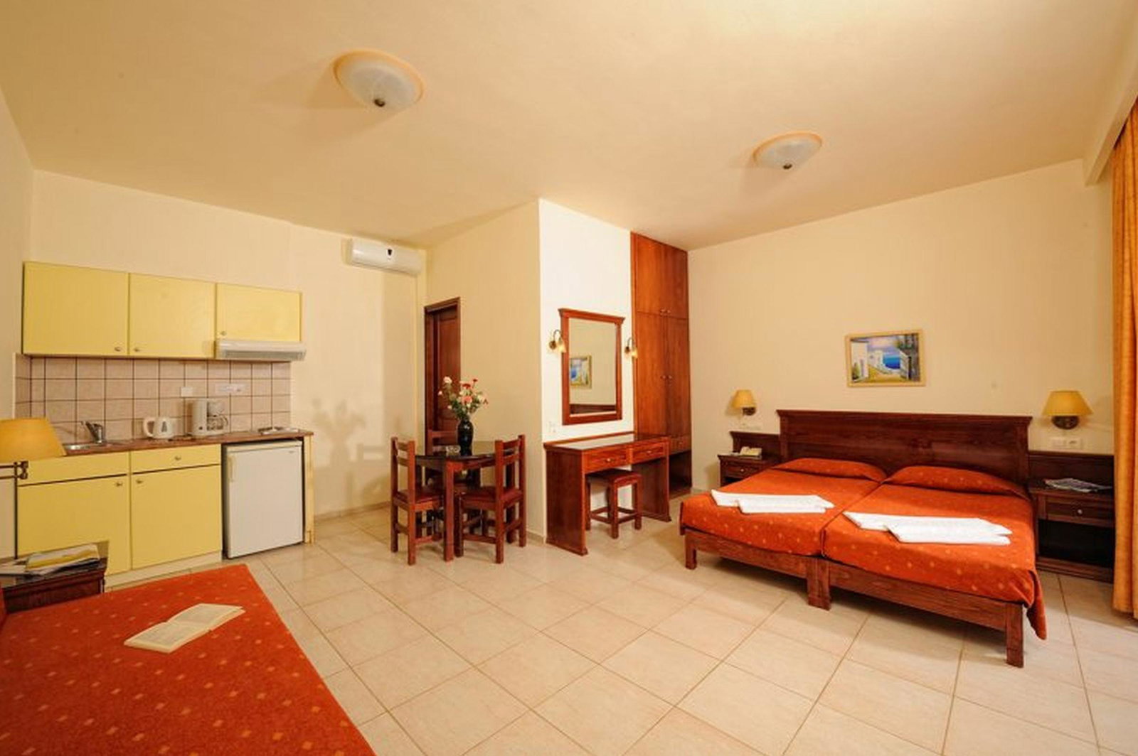 dal travel Maria Lambis Apartments