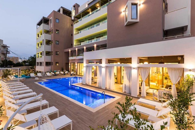 dal travel Menta City Boutique Hotel