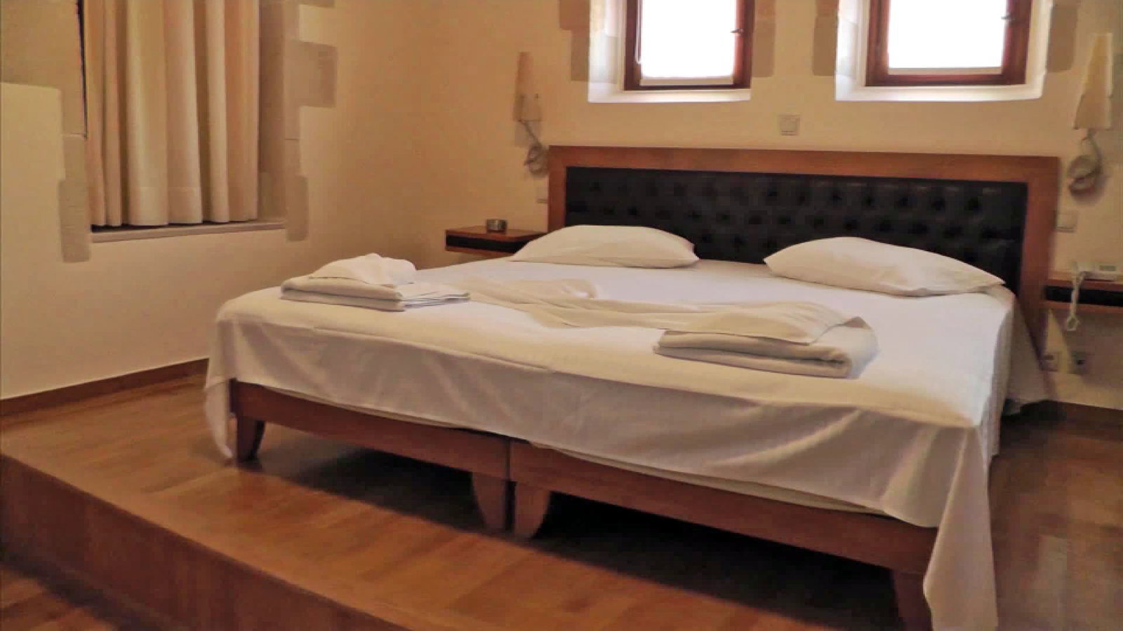 dal travel Ionas Boutique Hotel