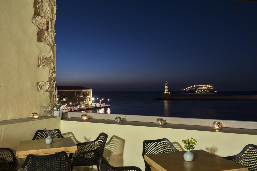 dal travel Elia Zampeliou