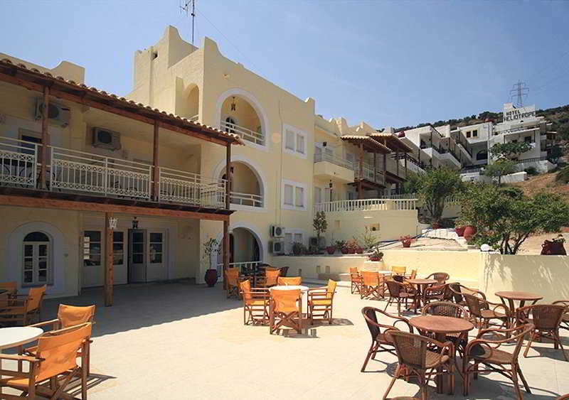 dal travel Heliotrope Apartments