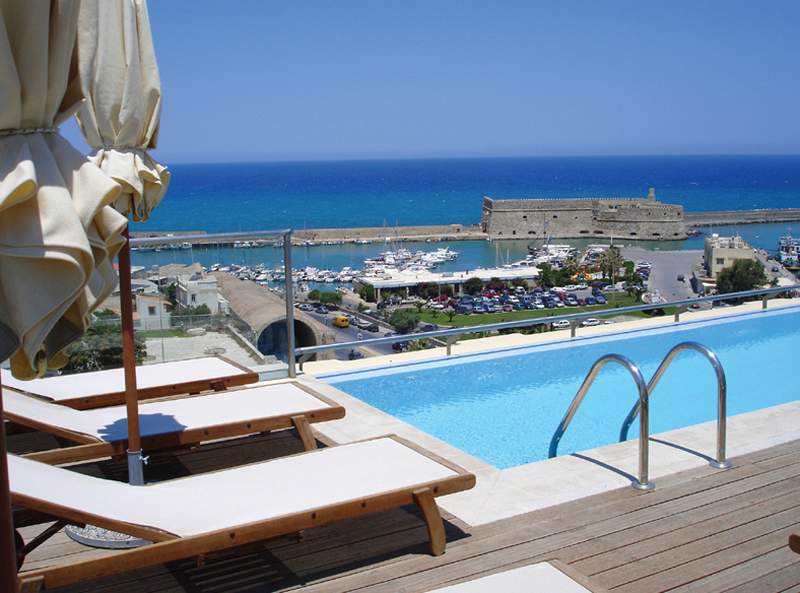 dal travel Gdm Megaron Luxury Hotel