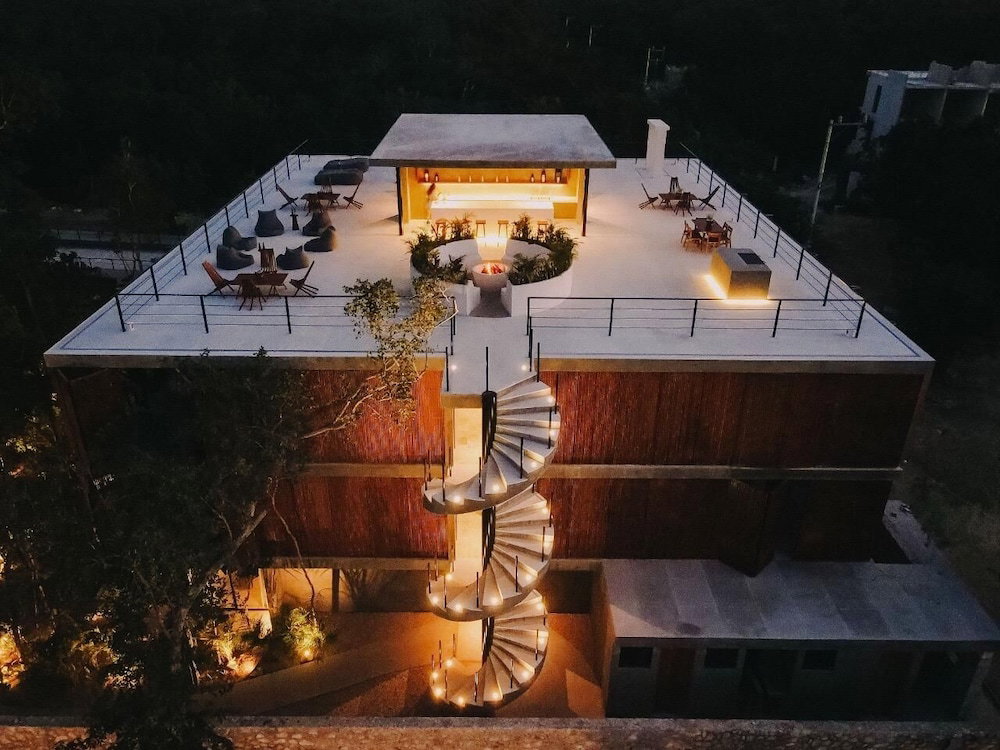 Hotel Seremonia Origen