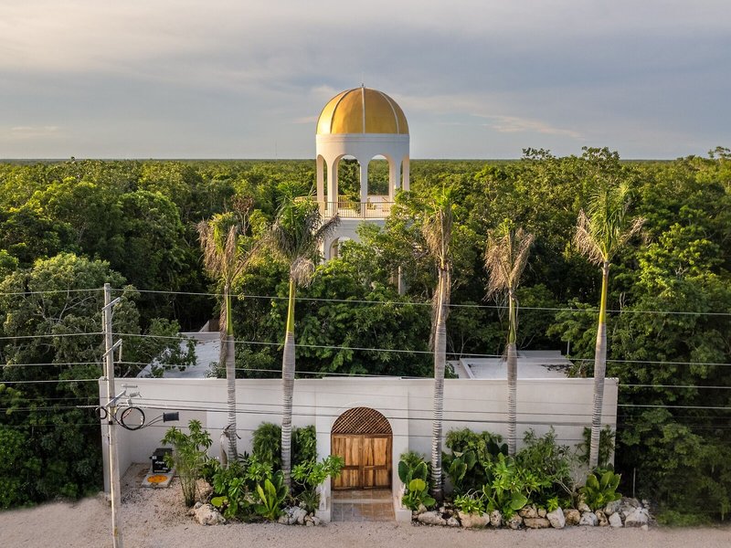 Anat Tantric Boutique Hotel