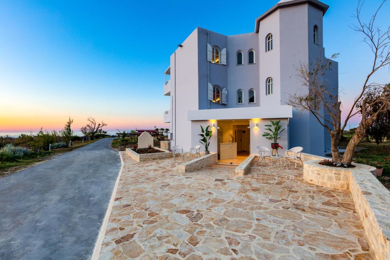 dal travel Pinelopi Beach Suites