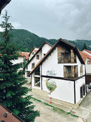 Hotel Monti Chalet cazare Poiana Brasov