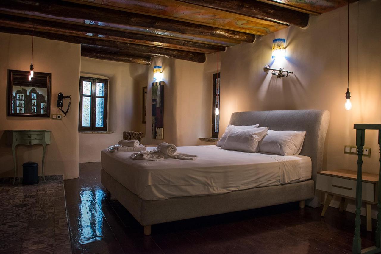 dal travel Odos Oneiron Boutique