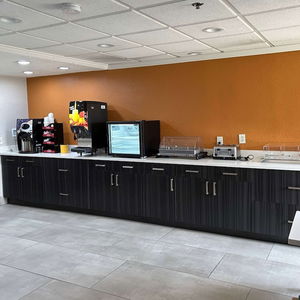 Hotel La Quinta Inn & Suites By Wyndham Orlando South cazare Orlando