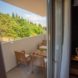 Hotel Stylish Two Bedroom Apartment At Ljubovic-Hill Park cazare Podgorica