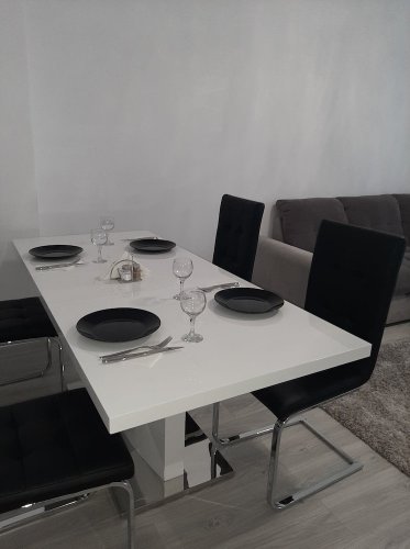 Inviting 1-bed House In Rou