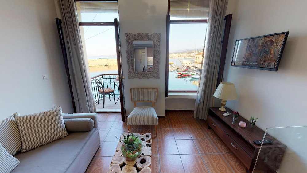 dal travel Porto Enetiko Suites
