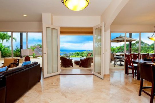 Hotel Red Frog Beach Island Resort And Spa