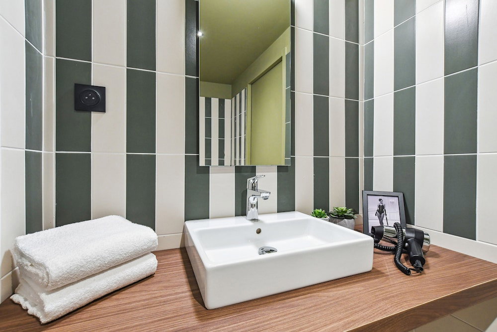 Jost Hotel Montpellier Centre St Roch