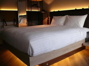 Hotel Moxy Lille City cazare Lille