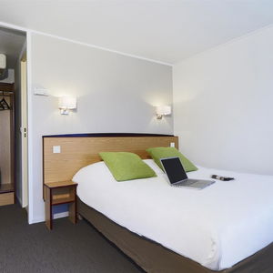 Hotel Campanile Lille Ouest - Lomme cazare Lille