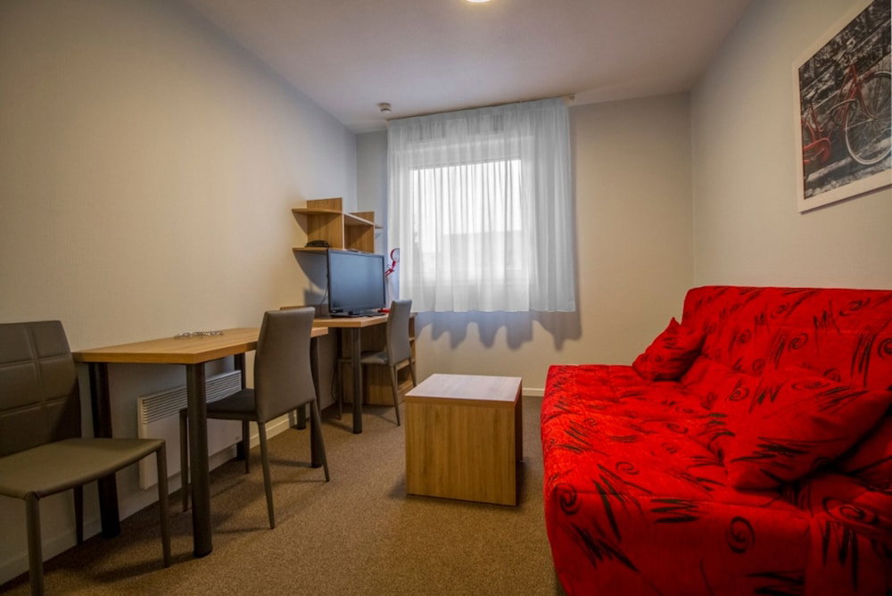Hotel Kosy Appart’hôtels – Le Champ De Mars