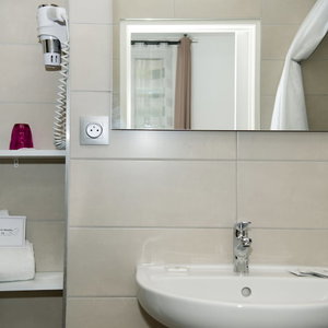 Hotel Hôtel Le Stanislas cazare Nancy