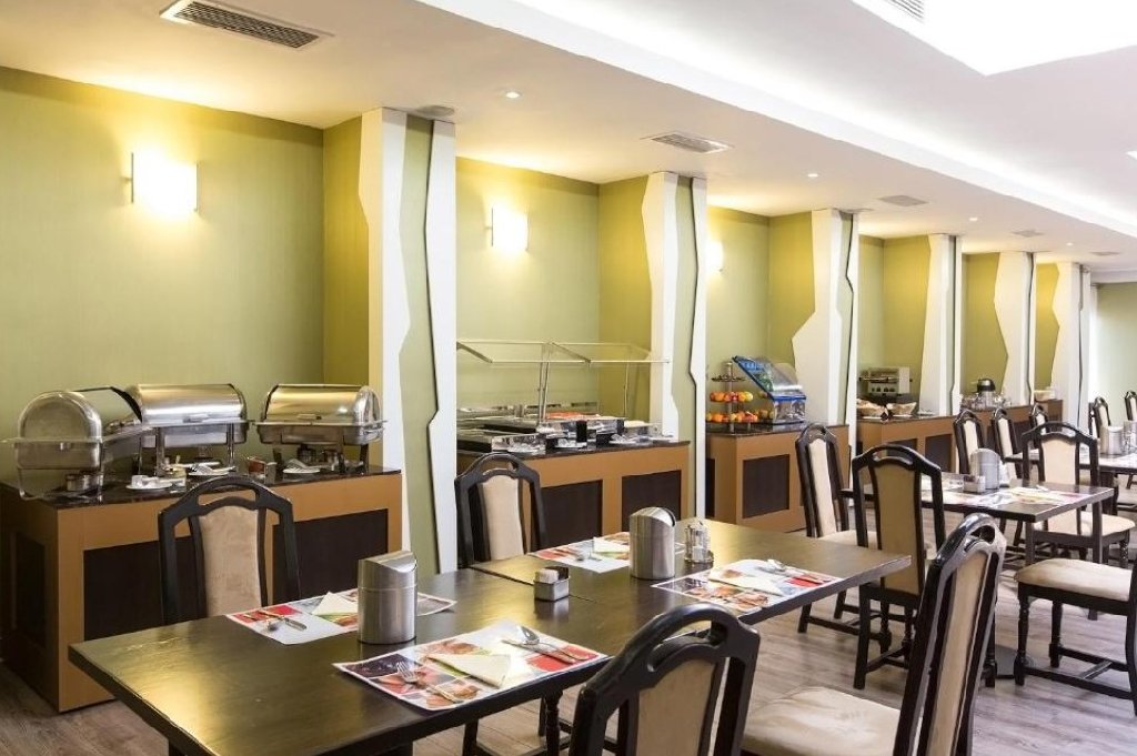 Hotel Ramada By Wyndham Iasi City Centre