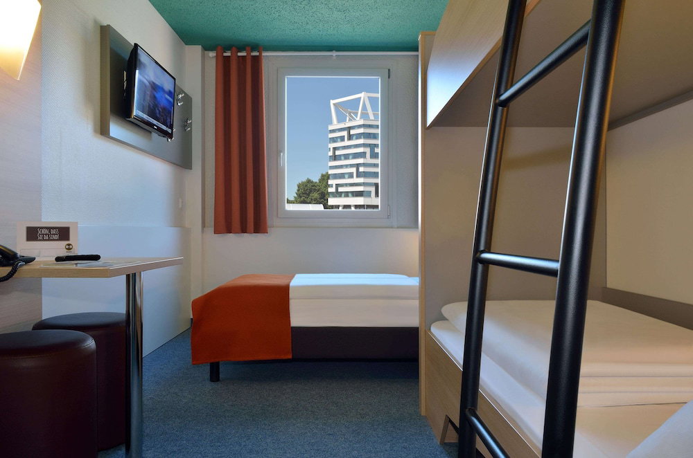 Hotel B&B Hotel Freiburg-Nord