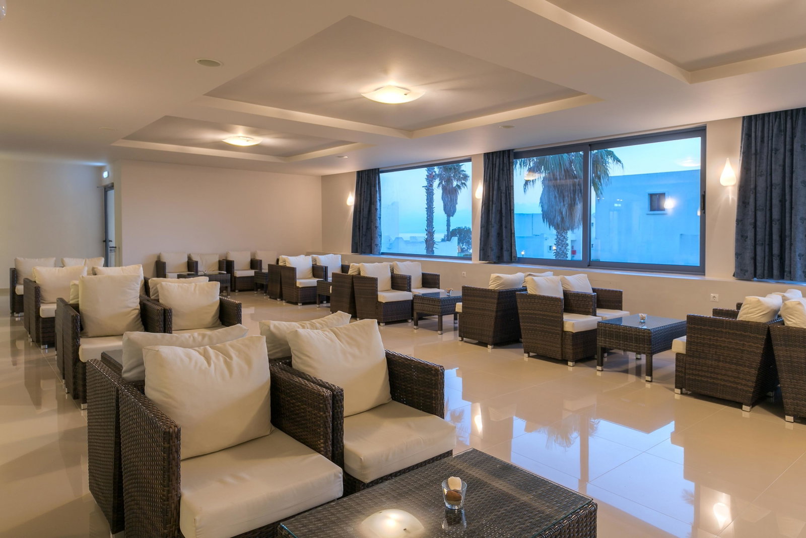 Aeolos Beach Hotel