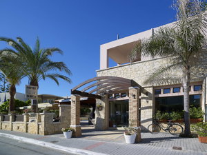 Hotel Elotis Suites cazare Agia Marina