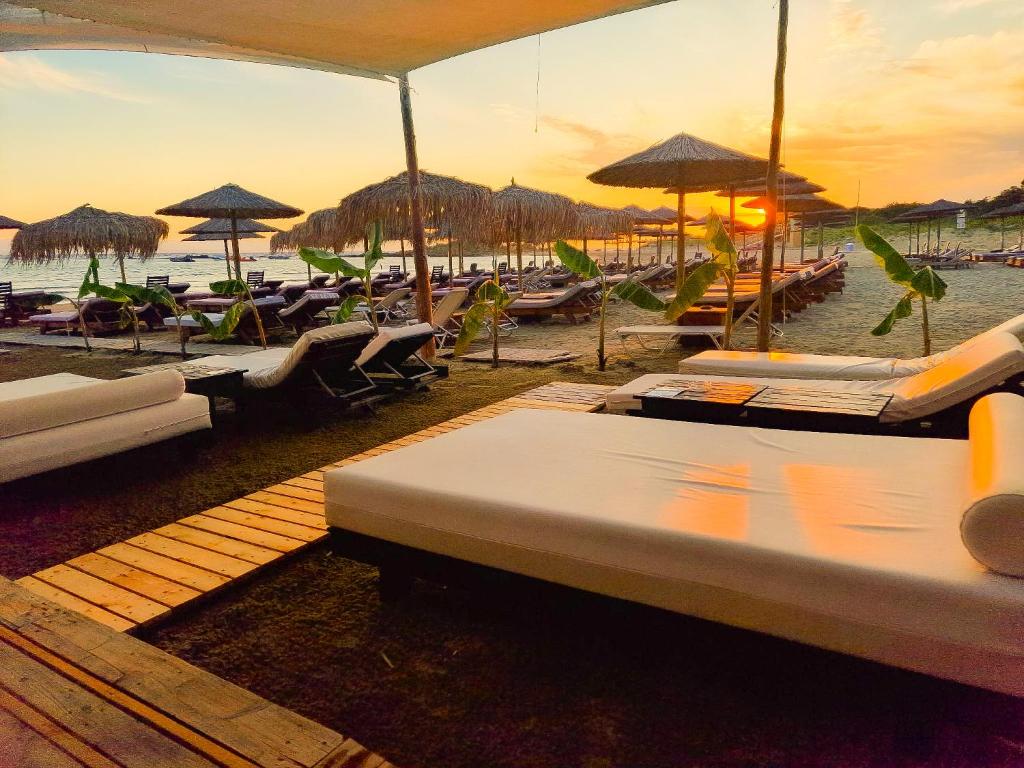 Hotel Brati Ii Beach