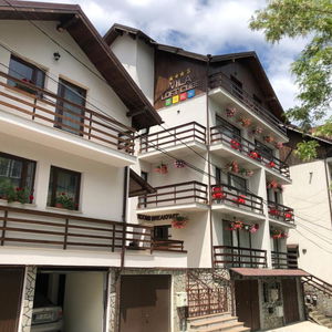 Hotel Vila Loft Cube cazare Sinaia