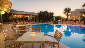 Hotel Newcastle Studios cazare Malia