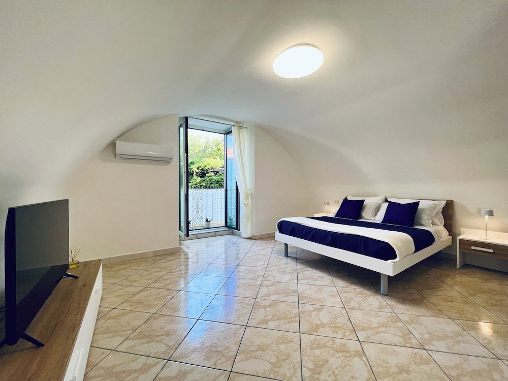 Hotel Yourhome - Grecale Apartment