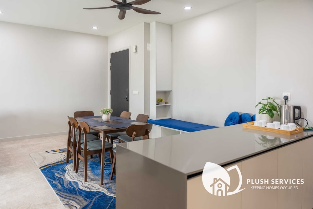 Hotel Datum Jelatek By Plush