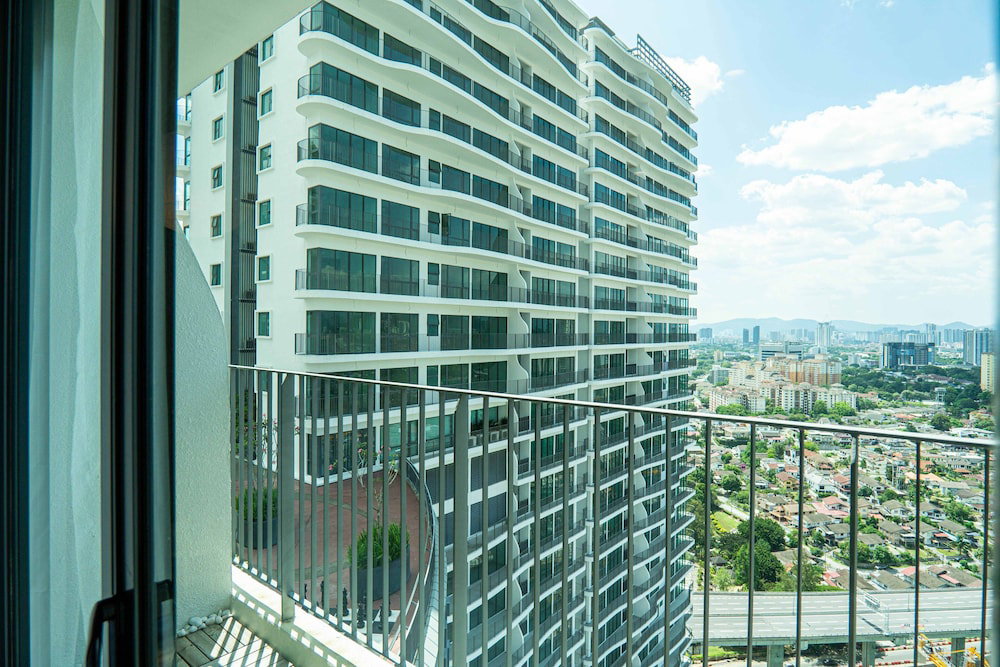 Hotel Datum Jelatek Residence By Airhost
