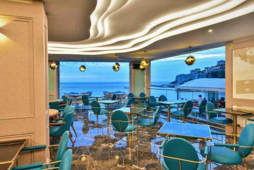 Plaza Hotel & Spa