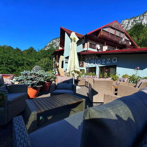 Hotel Pensiunea El Plazza cazare Baile Herculane