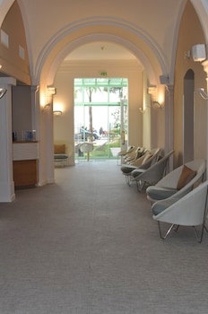 Hotel Vacances Bleues Balmoral