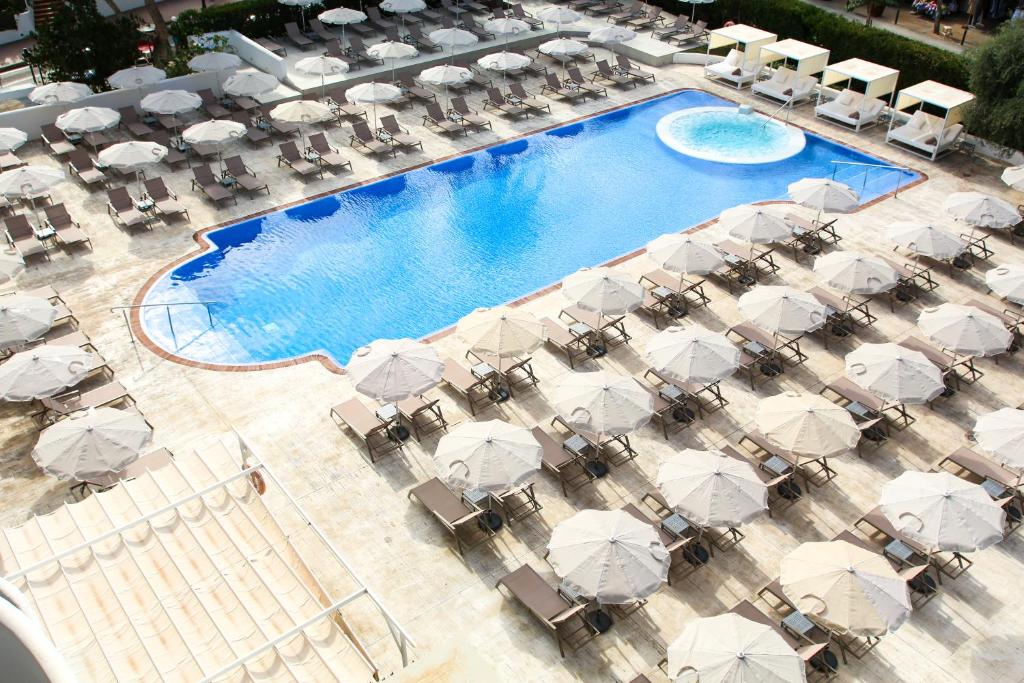 Sentido Fido Tucan - Adults Only