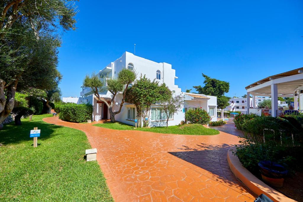 dal travel Gavimar Ariel Chico Club & Resort