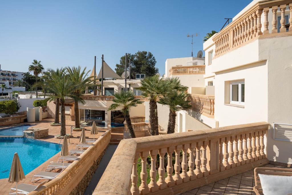Apartamentos Azul Playa