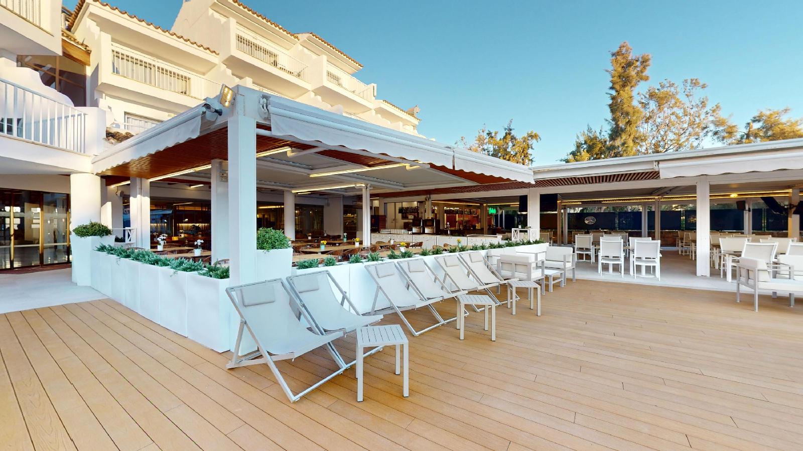 Apartamentos Playas Cas Saboners