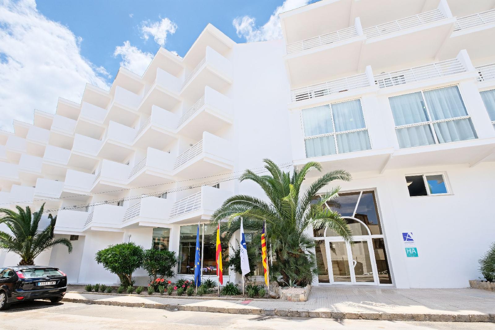Azuline Hotel Palmanova Gardens