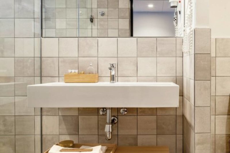 Aqua Hotel Bertran Park