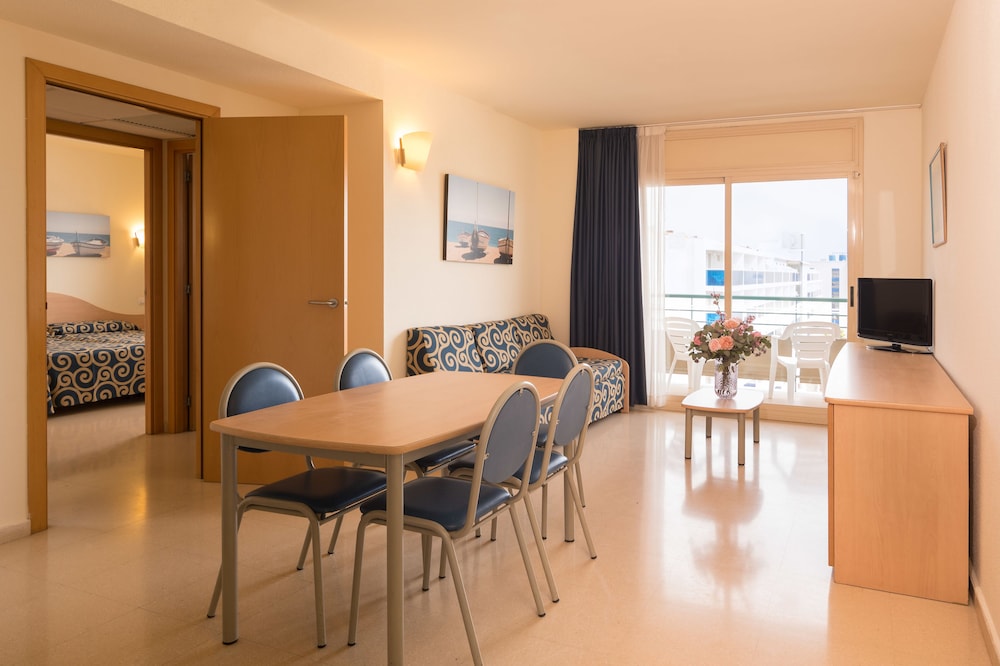 H Top Royal Sun Family Suites
