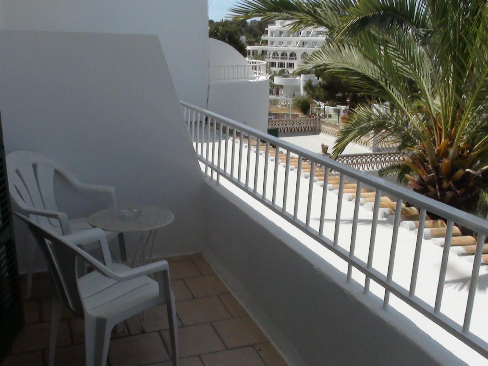 Hostal Oasis D'or