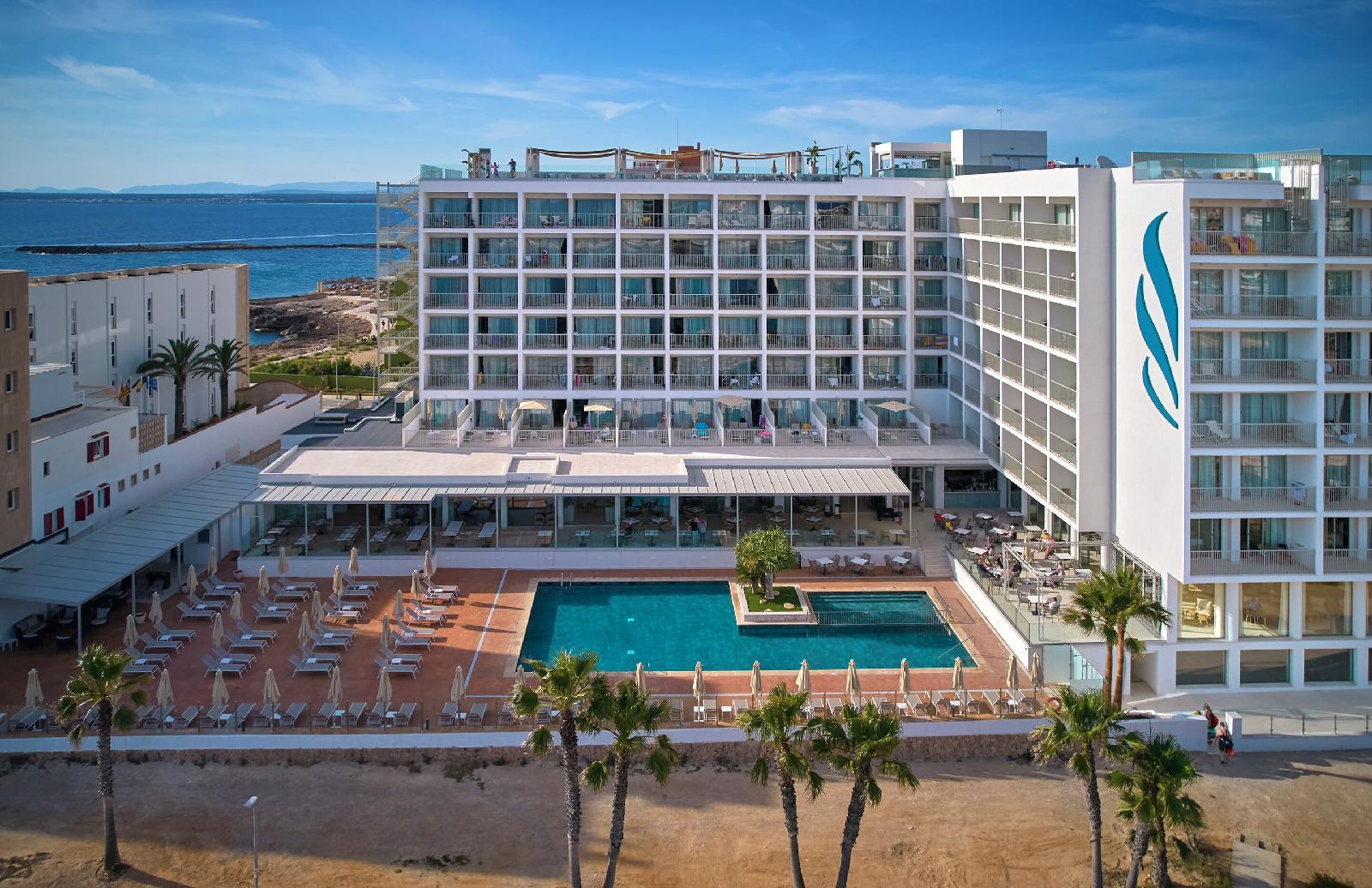 Universal Hotel Romantica