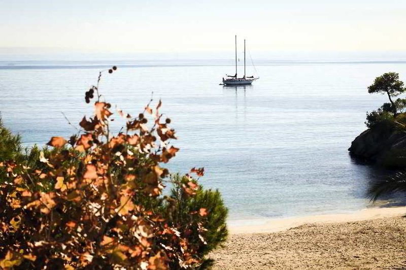 Agua Beach Hotel (Adults Only)